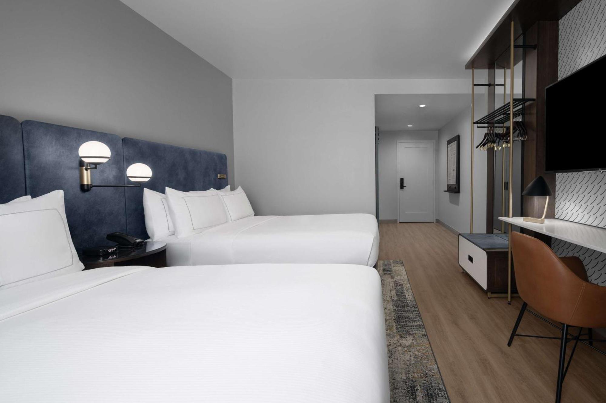 Hotel West & Main Conshohocken, Tapestry Collection Hilton Extérieur photo